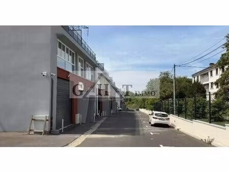 location entrepôt gagny 93220 300m²
