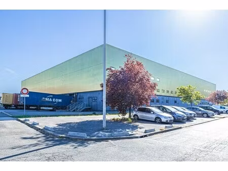 location entrepôt gennevilliers 92230 3269m²