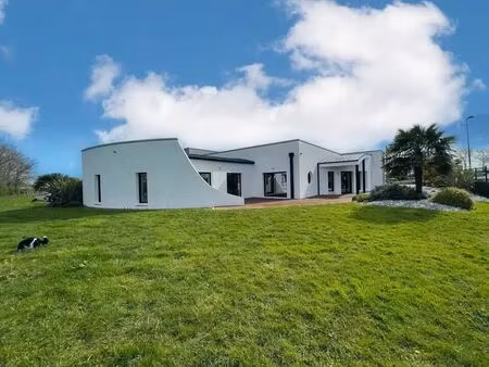 vente entrepôt 800 m²