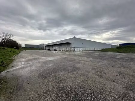 vente local d’activités bordeaux 33300 2500m² à 5013m²