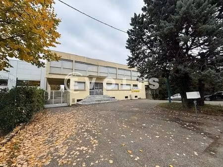 vente local d’activités decines charpieu 69150 1530m²