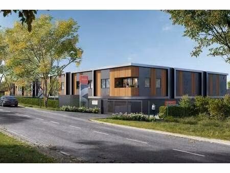 vente local d’activités marines 95640 358m² à 7040m²