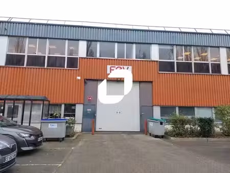 vente local d'activités 862 m² à 1 724 m²