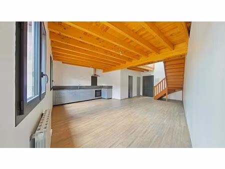 superbe f3 duplex avec terrasse