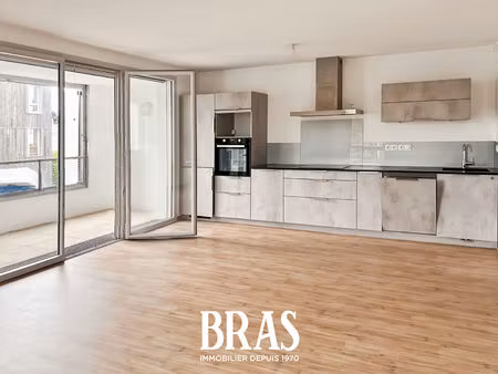 t3  saint herblain la pelousière  63m²  loggia et parking