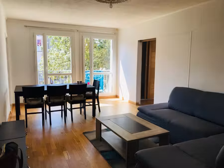 appartement - 84 m2 - 3 pièces