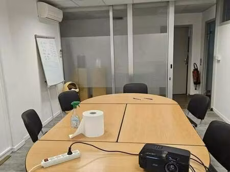 location bureaux 60 m²