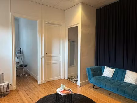 location bureaux 66 m² à 141 m²