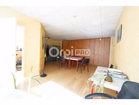 location bureaux 80 m²