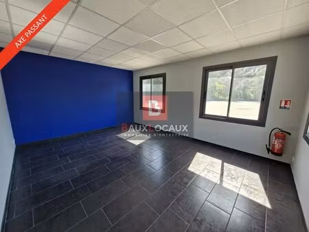 location bureaux 900 m²