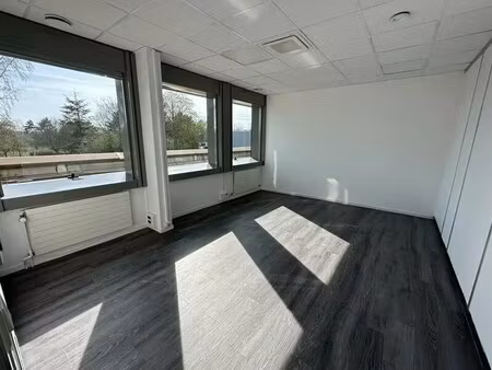 location bureaux 110 m²