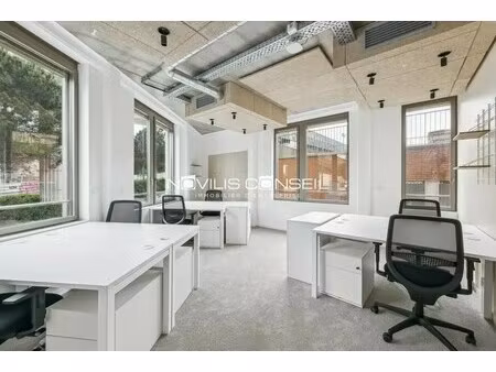 location bureaux 536 m²