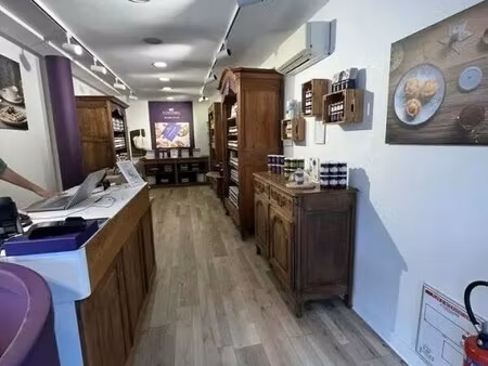 location commerce la baule escoublac 44500 50m²