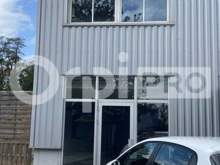 location commerce montauban 82000 118m²