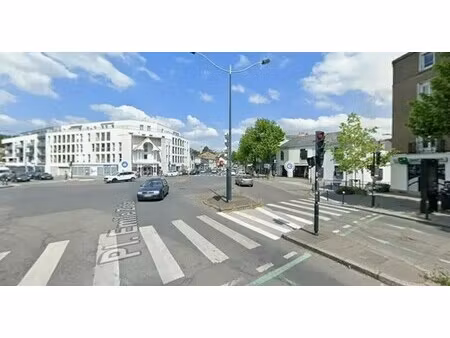 location commerce nantes 44100 33m²
