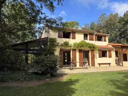 maison en hameau au cellier