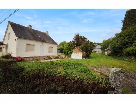 maison plouguernével 125 m² t-5 à vendre  139 100 €