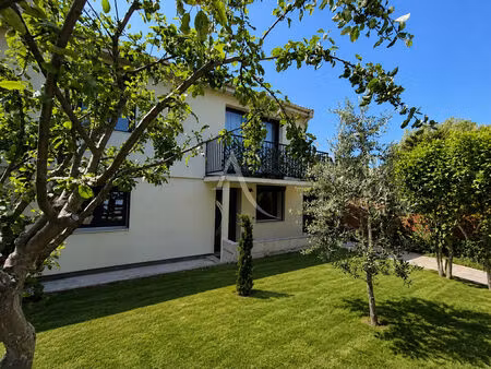 vente maison 8 pièces  125.00m²  villiers