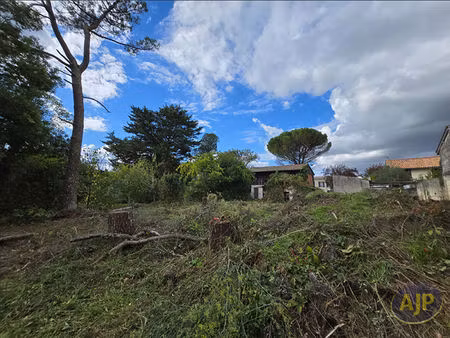 terrain st eulalie