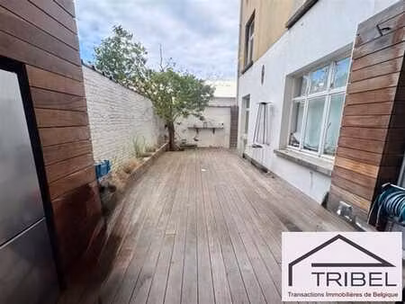 superbe rdc de standing + terrasse. a visiter!