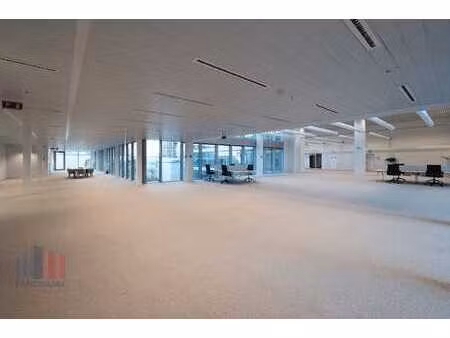 espaces de bureaux haut de gamme et durables de 1.373 m² ...