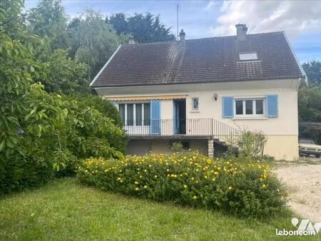 pavillon 6 pièces 159 m²