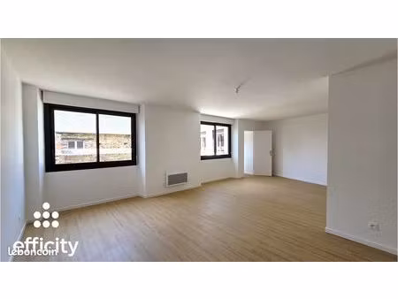 appartement 2 pièces 63 m²
