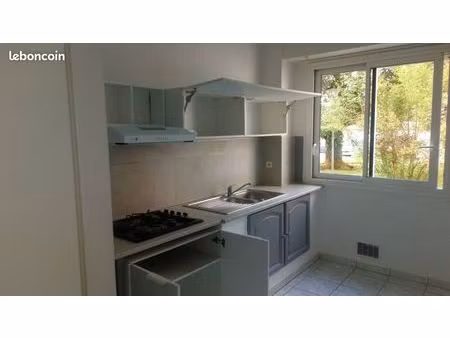 grand 2 pieces 58m2 + cave + garage + parking