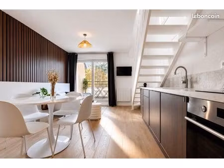 appartement meublé t2 - plein centre ville