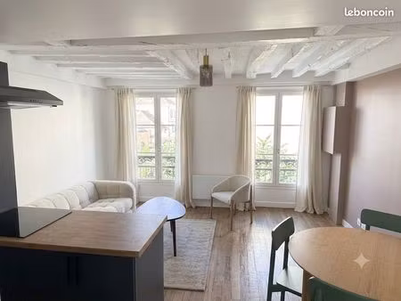 t2 traversant entièrement rénové à neuf – fontainebleau centre