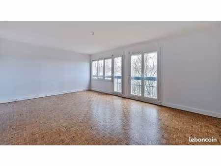 appartement 2 pièces 57 m²