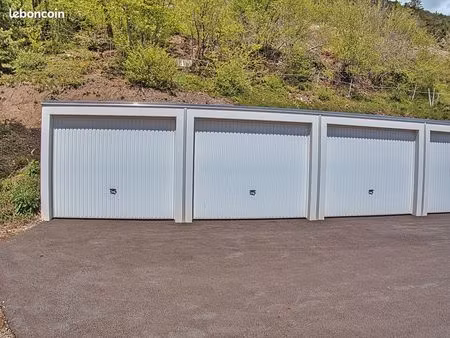 loue garage box stockage