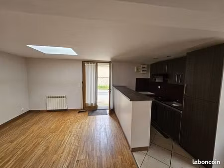 appartement 3 pièces 50 m²