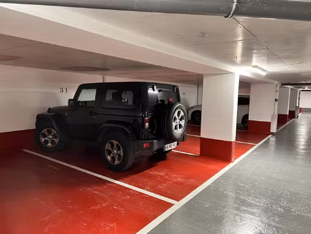 parking 34 rue de la varenne - 200m rer st maur creteil