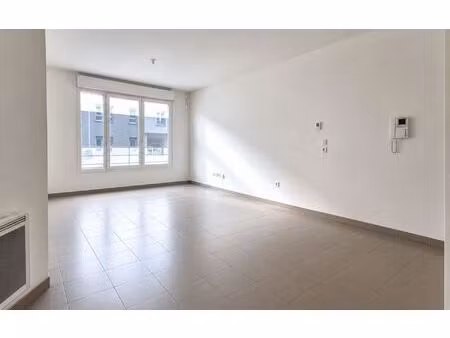appartement meaux 84.4 m² t-4 à vendre  210 000 €