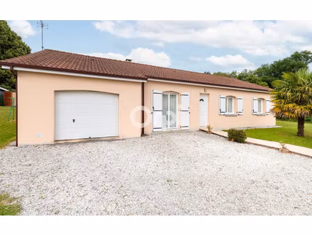 maison chaptelat 112 m² t-4 à vendre  223 500 €