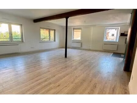 location appartement  125.73 m² t-4 à hangenbieten  1 450 €