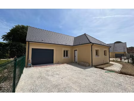 location maison  m² t-3 à saint-langis-lès-mortagne  890 €