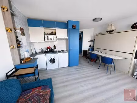 studio à deux pas de la mer