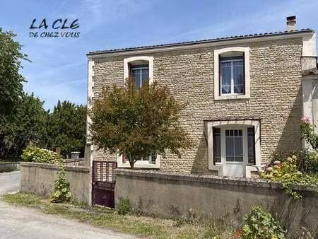 vente maison à saint-georges-de-rex (79210) : à vendre / 160m² saint-georges-de-rex