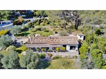 valbonne jolie villa de plain pied + dépendance de 2 pièces