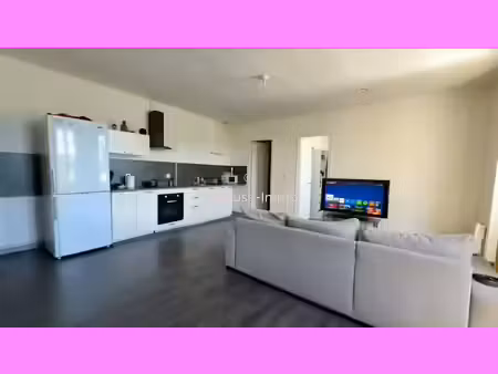 vente immeuble 6 pièces 139.24 m² à laroque-des-arcs (46090)  181 700 €
