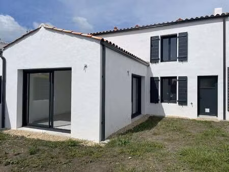 vente maison à noirmoutier-en-l'île (85330) : à vendre / 85m² noirmoutier-en-l'île