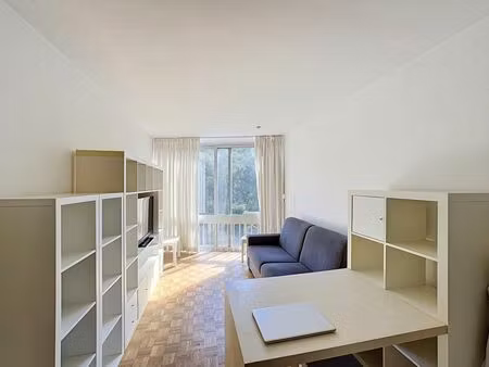 appartement à louer à chaussée de waterloo 825 uccle (vbe34255)