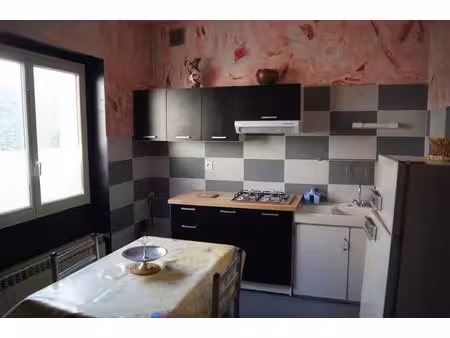 location meublée appartement 2 pièces 45 m² à unieux (42240)  410 €