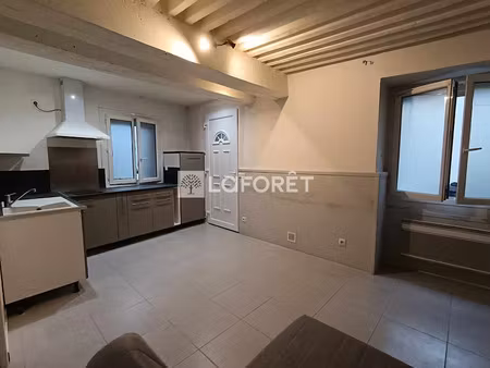 location appartement 1 pièce 26.6 m² à le thor (84250)  496 €
