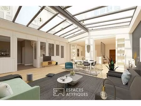 élégance et lumière : un loft d'exception sous verrières au coeur du triangle d'or