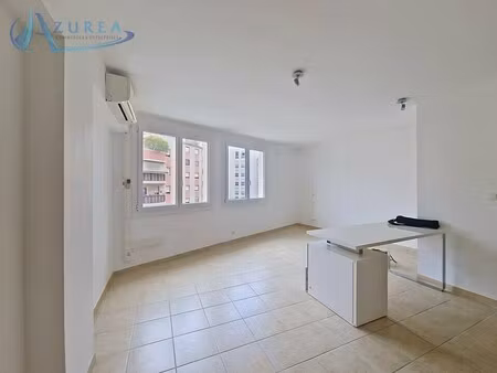 location bureaux 27 m²