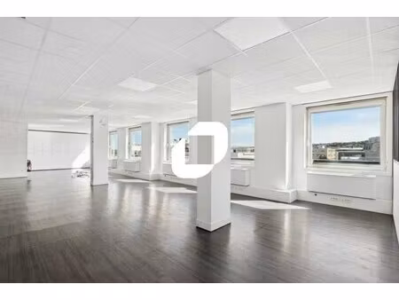 vente bureaux 303 m² à 1 344 m²