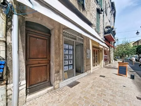 location commerce vence 06140 15m²